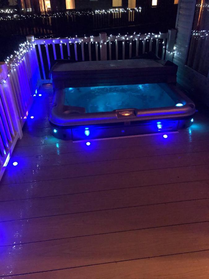 Luxury Lakeside Lodge L2 With Hot Tub Situated At Tattershall Lakes Country Park Exterior foto
